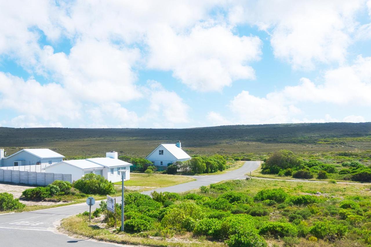Agulhas Seabreeze, Tip Of Africa Apartment Exterior photo