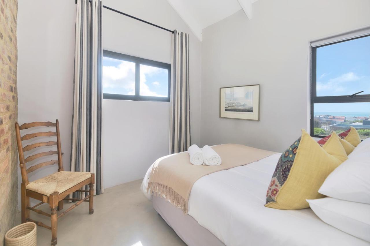 Agulhas Seabreeze, Tip Of Africa Apartment Exterior photo