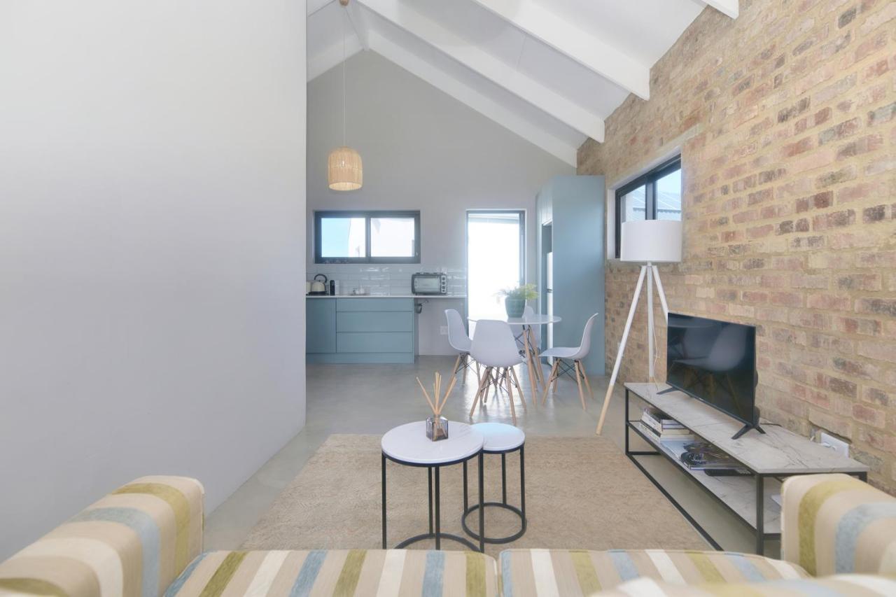 Agulhas Seabreeze, Tip Of Africa Apartment Exterior photo